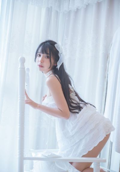 春夜洛城闻笛