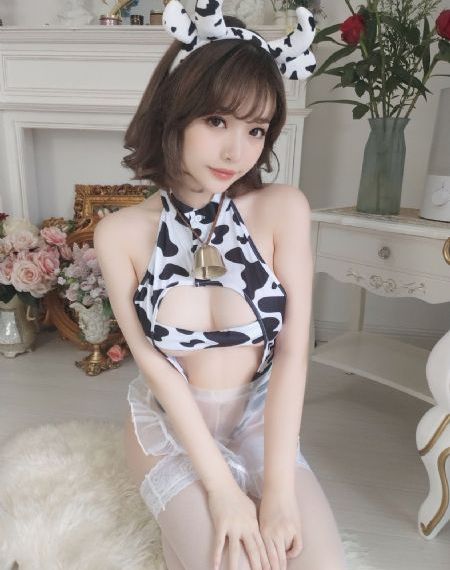 锦衣之下