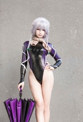 小资女孩向前冲